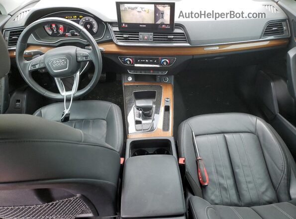 WA1BAAFY8M2116284 2021 AUDI Q5 Black 