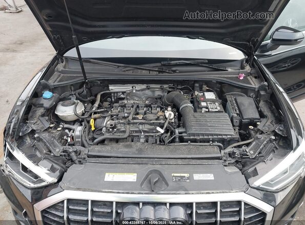 WA1BECF37L1076286 2020 AUDI Q3 Black უკანა ხედი