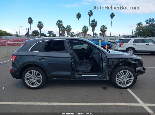 WA1BNAFY0L2062708 2020 AUDI Q5 Black სალონის 360-გრადუსიანი ხედი
