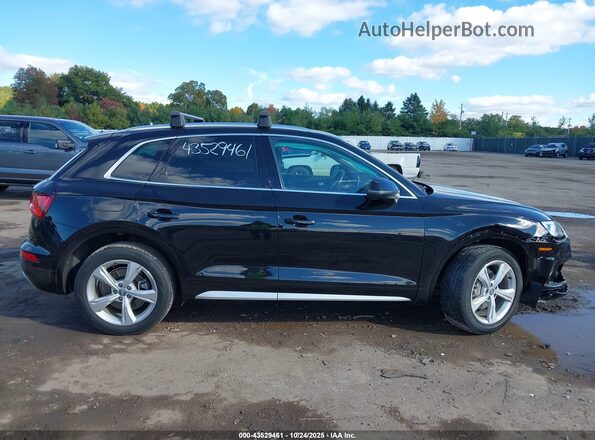 WA1BNAFY2L2005913 2020 AUDI Q5 Black Rear interior view