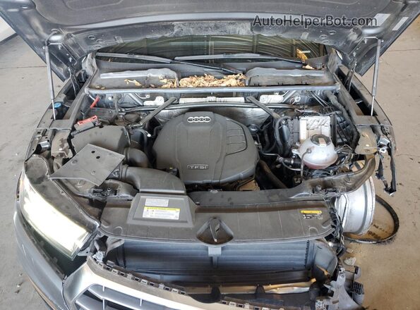 WA1BNAFY2L2067554 2020 AUDI Q5 Gray ძრავის განყოფილების ხედი