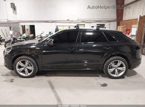 WA1BVBF10ND018952 2022 AUDI Q8 Black 360 interior view