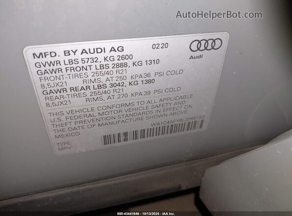 WA1C4AFY8L2065153 2020 AUDI SQ5 Gray Vista del compartimento del motor