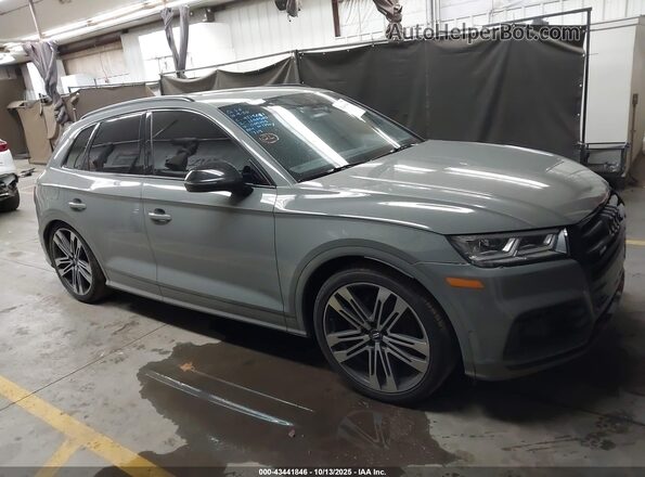 WA1C4AFY8L2065153 2020 AUDI SQ5 Gray Vista interior trasera