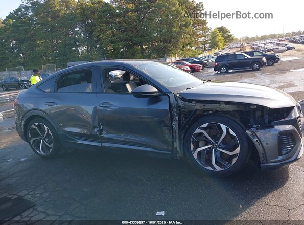 WA1CAAGE3RB063395 2024 AUDI Q8 E-TRON Gray Панорамний вид салону 360°