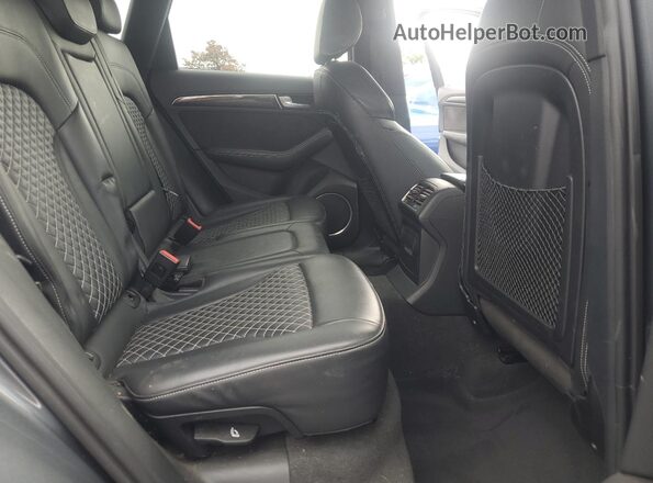 WA1CCAFP7GA043456 2016 AUDI SQ5 Gray Rear interior view