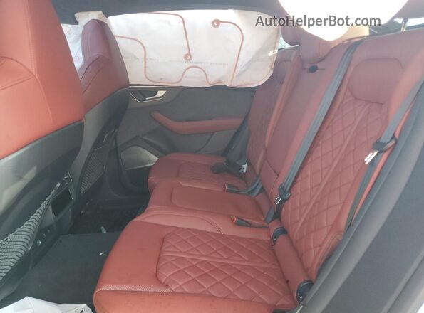 WA1CWBF11SD009075 2025 AUDI SQ8 White Vista interior trasera