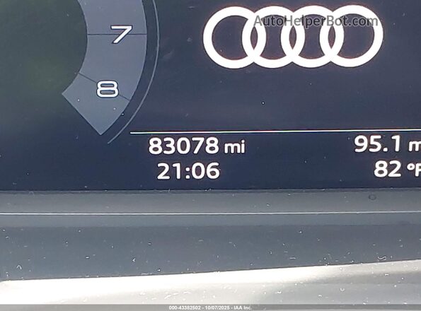 WA1DECF30M1025366 2021 AUDI Q3 Black 