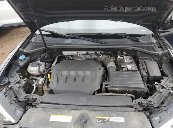 WA1DECF31M1016238 2021 AUDI Q3 Black Вид підкапотного простору