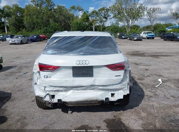 WA1DECF31M1051197 2021 AUDI Q3 White 