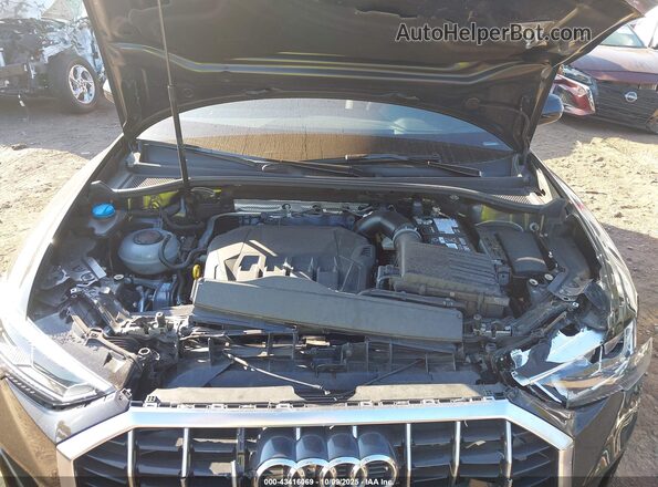 WA1DECF31S1060771 2025 AUDI Q3 Black Widok z tyłu