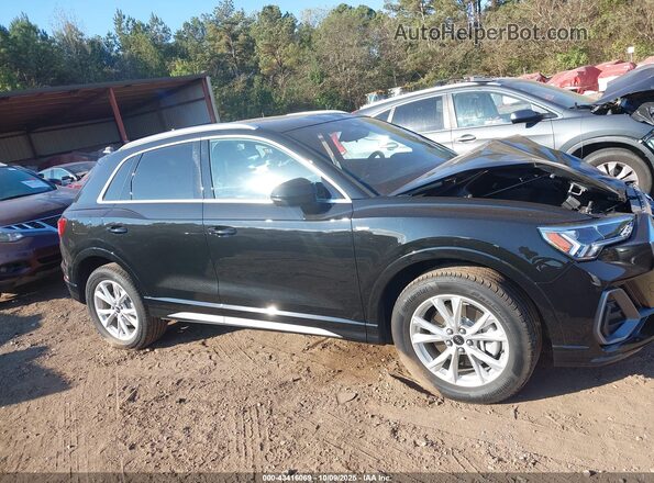 WA1DECF31S1060771 2025 AUDI Q3 Black Widok wnętrza z tyłu