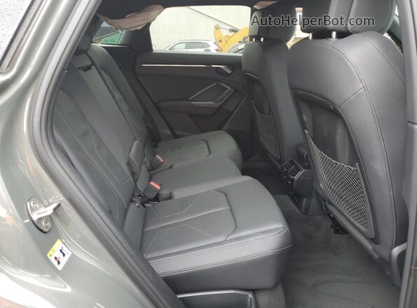 WA1DECF33S1027867 2025 AUDI Q3 Gray უკანა სალონის ხედი