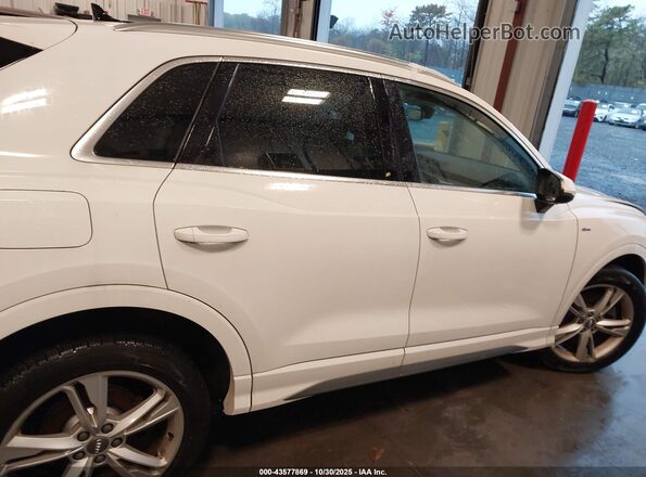 WA1DECF34L1012506 2020 AUDI Q3 White უკანა სალონის ხედი