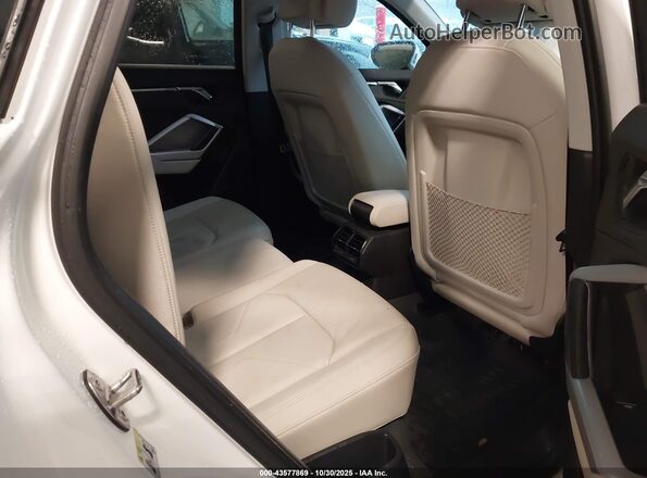WA1DECF34L1012506 2020 AUDI Q3 White VIN კოდის სტიკერის ხედი