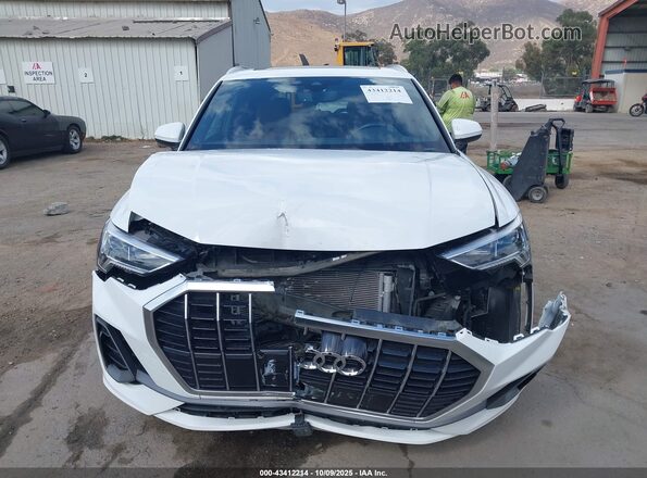 WA1DECF34R1042095 2024 AUDI Q3 White ხელსაწყოთა პანელის ხედი