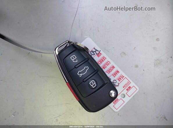 WA1DECF34R1042095 2024 AUDI Q3 White წინა პანელის ხედი