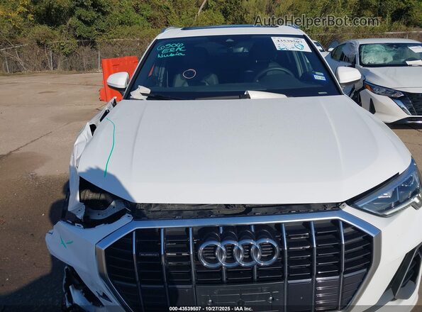 WA1DECF34S1019499 2025 AUDI Q3 White Widok zestawu wskaźników