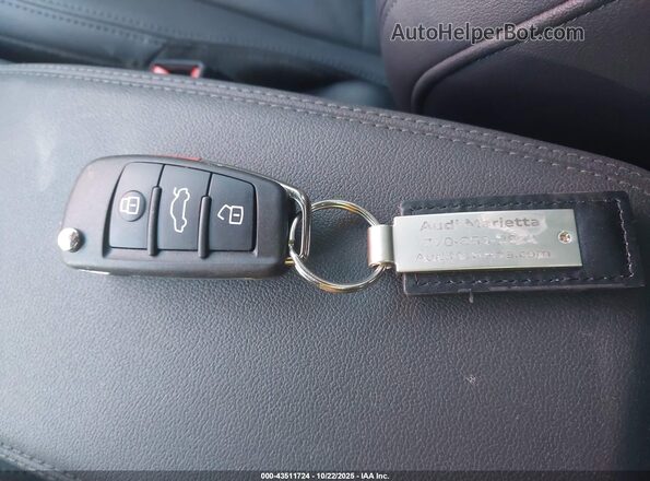 WA1DECF35M1017571 2021 AUDI Q3 Red Dashboard view