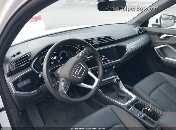 WA1DECF35P1103399 2023 AUDI Q3 White 