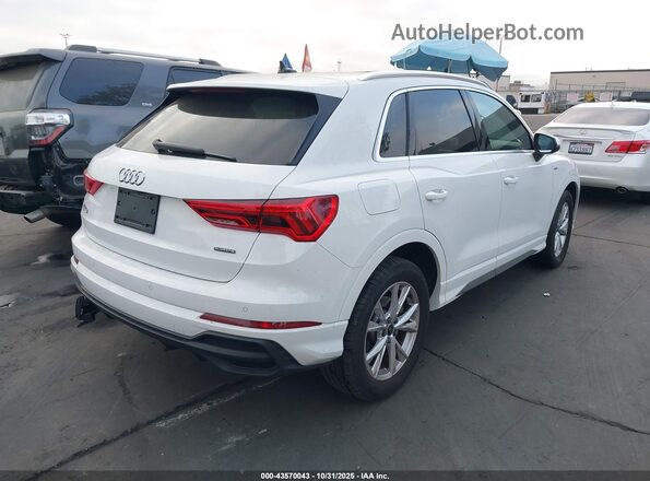 WA1DECF35P1103399 2023 AUDI Q3 White Trasero derecho