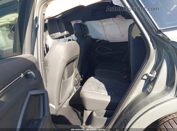 WA1DECF35S1072633 2025 AUDI Q3 Green Вид наклейки з VIN-кодом