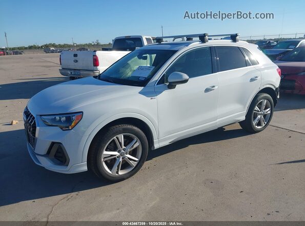 WA1DECF36L1125275 2020 AUDI Q3 Белый Передняя левая четверть