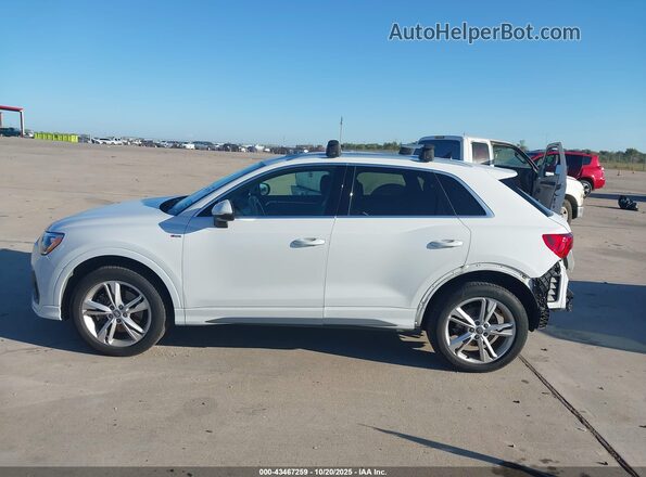 WA1DECF36L1125275 2020 AUDI Q3 Белый Панорамный вид салона 360°