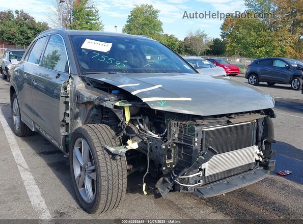WA1DECF36M1055519 2021 AUDI Q3 Gray Вид спереду