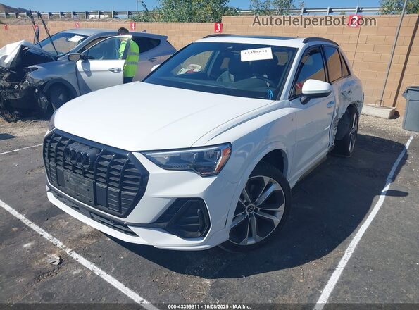 WA1DECF36M1069033 2021 AUDI Q3 White Передня ліва чверть