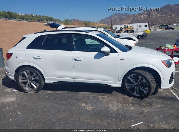 WA1DECF36M1069033 2021 AUDI Q3 White Вид щитка приладів