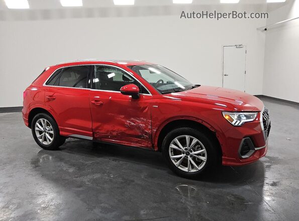 WA1DECF37S1049631 2025 AUDI Q3 Red წინა მარჯვენა