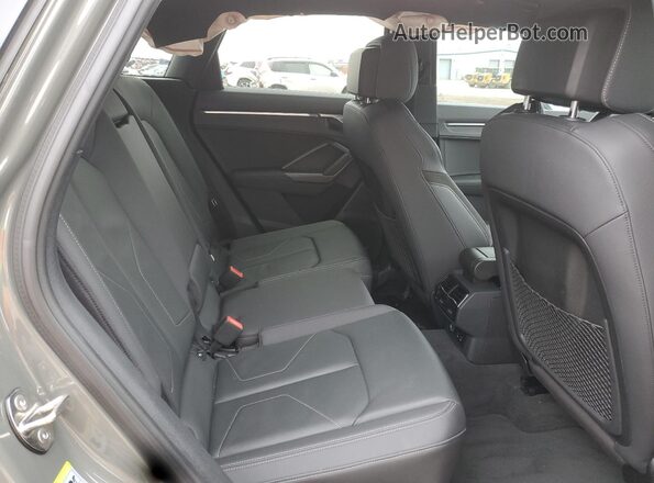 WA1DECF39M1078518 2021 AUDI Q3 Gray უკანა სავარძლების ხედი