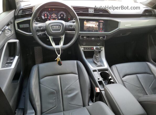 WA1DECF3XM1139536 2021 AUDI Q3 Черный Вид панели приборов