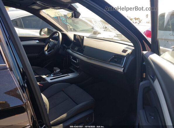 WA1E2AFY1R2082349 2024 AUDI Q5 Черный Вид салона спереди