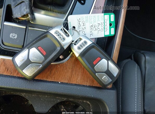 WA1E2AFY3M2045103 2021 AUDI Q5 Black Dashboard view