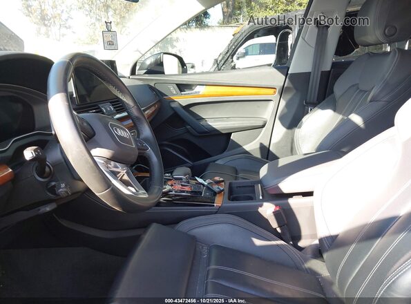 WA1E2AFY3M2045103 2021 AUDI Q5 Black 