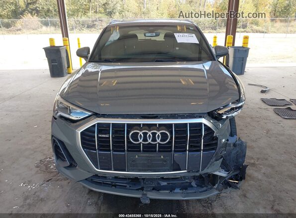 WA1EECF30M1079433 2021 AUDI Q3 Gray Rear interior view