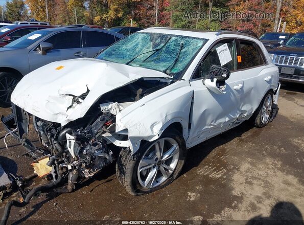 WA1EECF31R1180634 2024 AUDI Q3 White Առջևի ձախ երեք քառորդ տեսարան