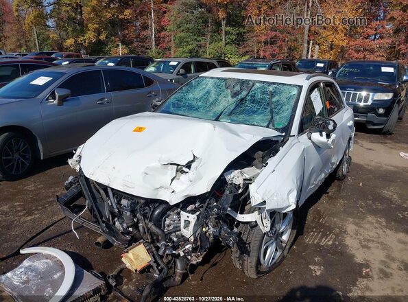 WA1EECF31R1180634 2024 AUDI Q3 White Դիմացի տեսք