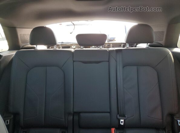 WA1EECF32M1045591 2021 AUDI Q3 Black Հետևի նստատեղերի տեսք