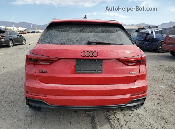 WA1EECF32M1115543 2021 AUDI Q3 Red Вид ззаду
