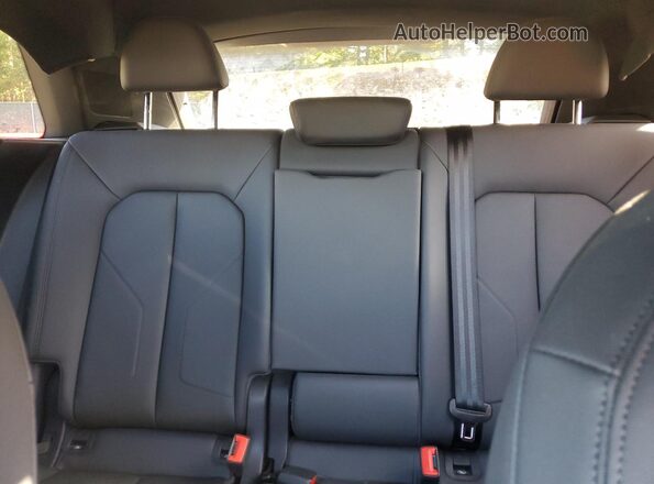 WA1EECF34N1028518 2022 AUDI Q3 Белый Вид задних сидений