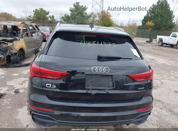 WA1EECF37M1035154 2021 AUDI Q3 Black 