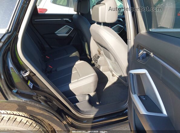 WA1EECF38N1021085 2022 AUDI Q3 Black Widok naklejki z numerem VIN