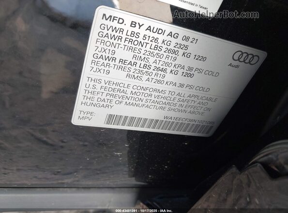 WA1EECF38N1021085 2022 AUDI Q3 Black Widok komory silnika