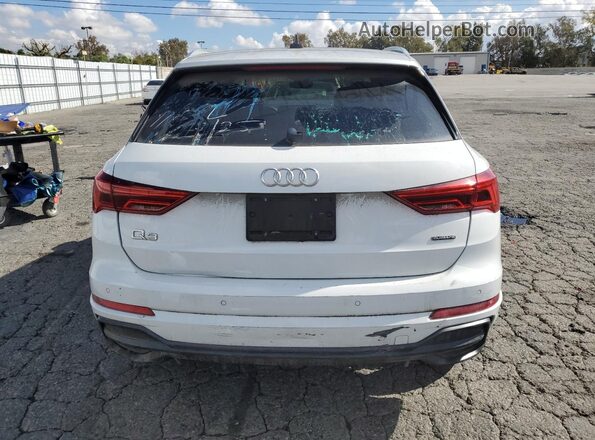 WA1EECF39N1064530 2022 AUDI Q3 White Rear view