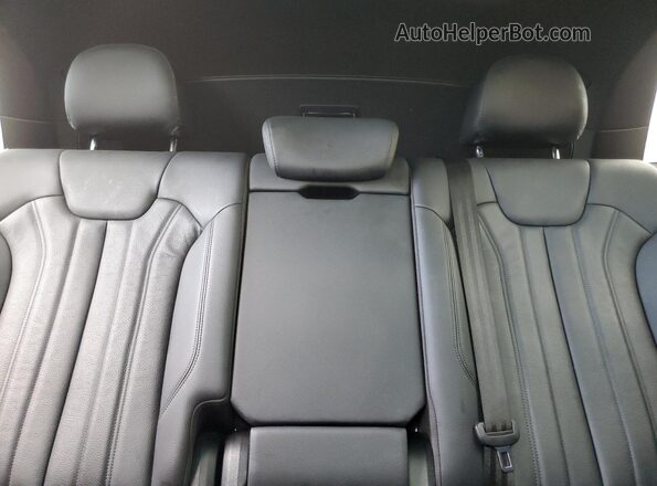 WA1ENAFY4L2105671 2020 AUDI Q5 Gray Հետևի նստատեղերի տեսք