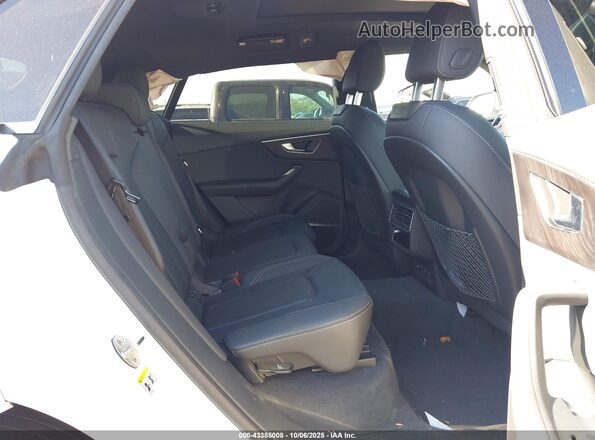 WA1EVAF17MD026469 2021 AUDI Q8 Белый Вид наклейки с VIN-кодом