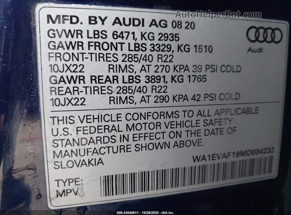 WA1EVAF19MD004232 2021 AUDI Q8 Dark Blue Vista del compartimento del motor